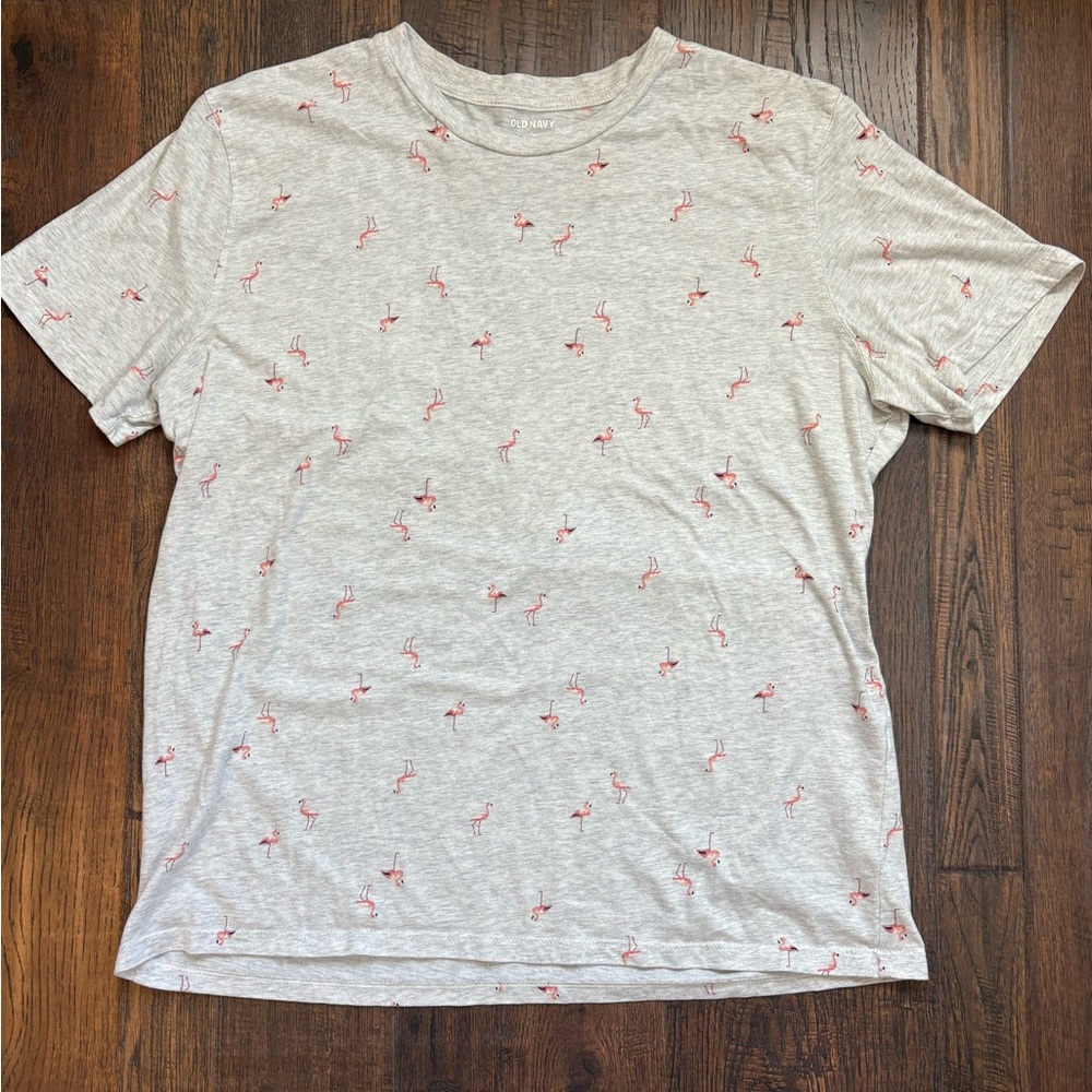 Old Navy Light Gray Flamingo Print Tee
